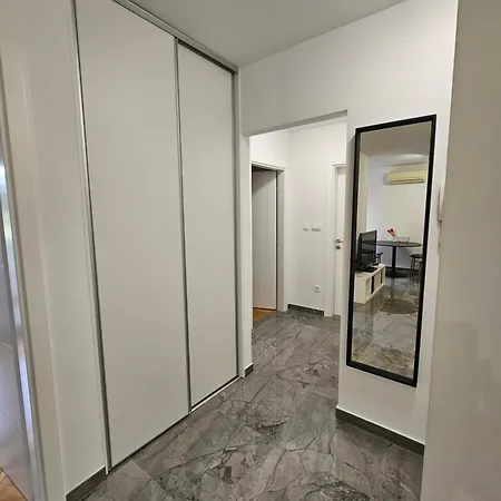 Owl - Modern Spacious For 4 - 5min To Centar * Split